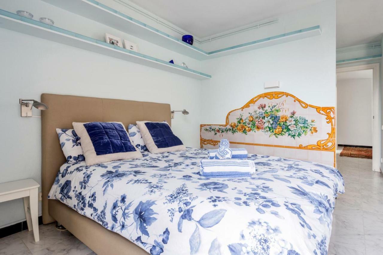Bed and breakfast Casa Balmins Sitges Extérieur photo